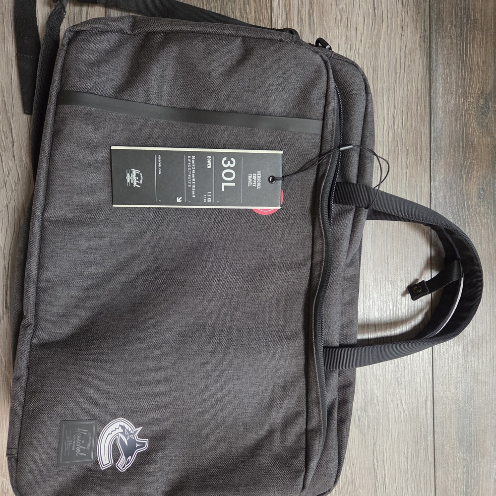 Hershel Canucks Bag